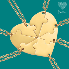 Personalized Gold Friends & Family Heart Necklace